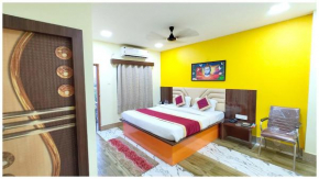 BEACH HOTEL L U X A R Y C O R A L - Swimming Pool with Fully Air Conditioned and Spacious Room